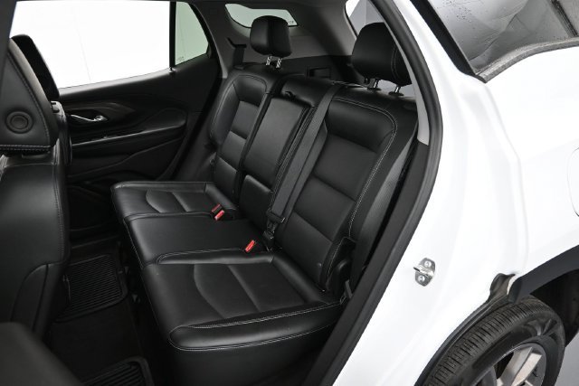 Used 2024 GMC Terrain SLT AWD/4WD image 29