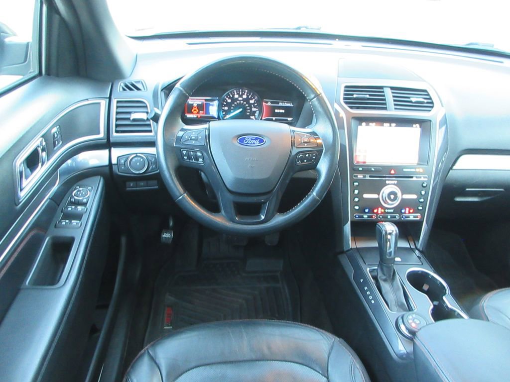 Used 2017 Ford Explorer Sport w/ Equipment Group 401A image 17
