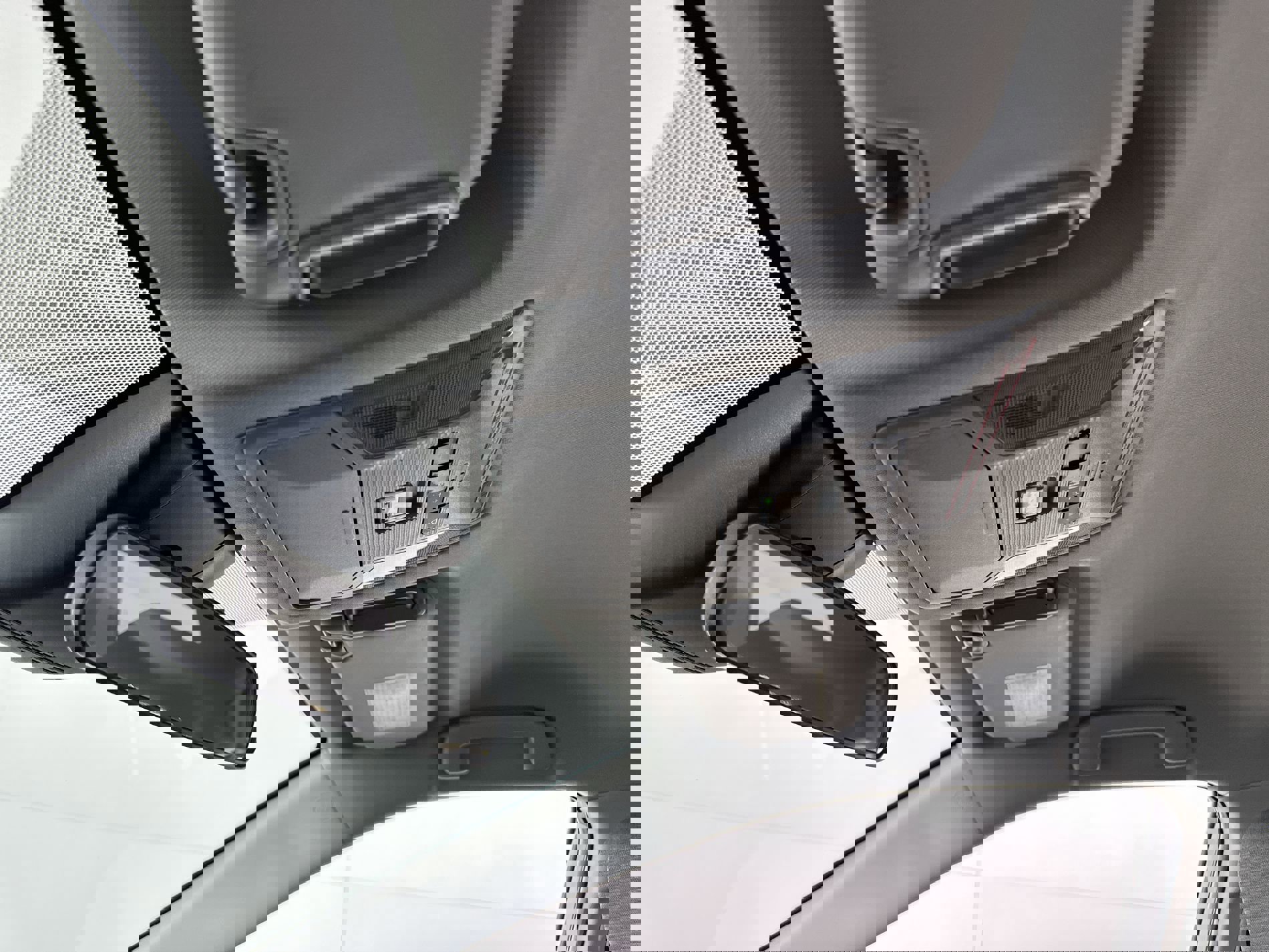 Used 2022 Toyota RAV4 XLE image 55