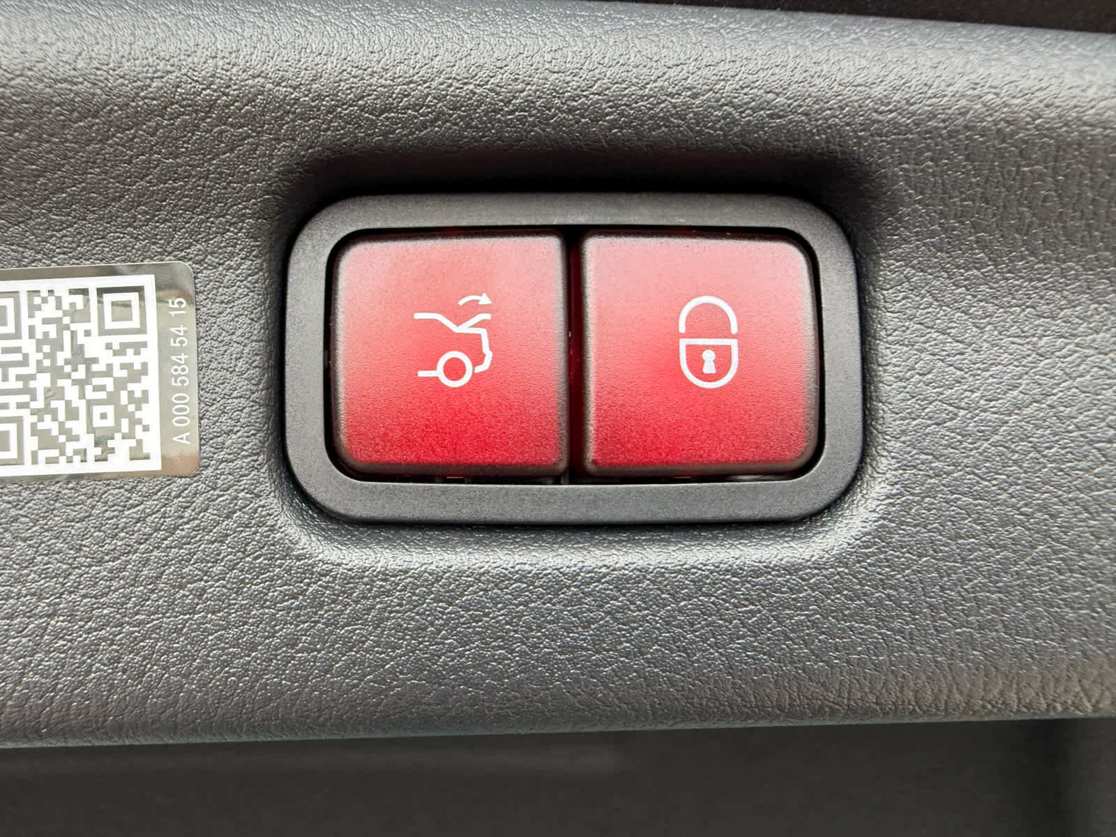 New 2026 Mercedes-Benz C 36 AMG S image 36