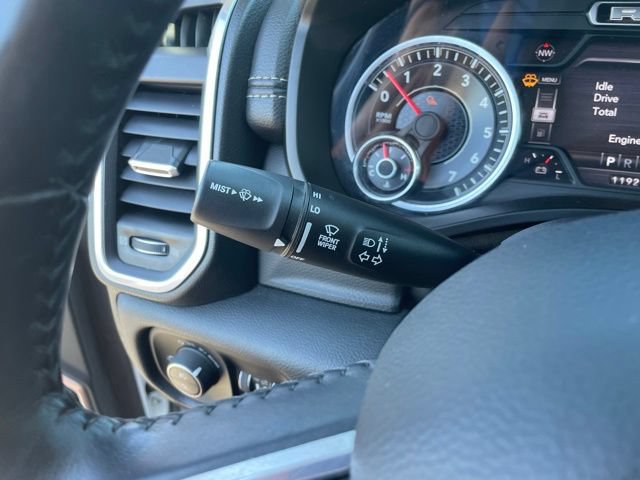 Used 2020 RAM 1500 Laramie AWD/4WD image 34