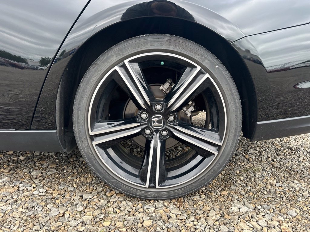 Used 2024 Honda Accord Sport image 6