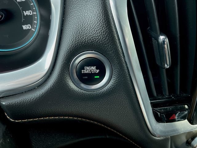 Used 2019 Chevrolet Traverse LT FWD image 17