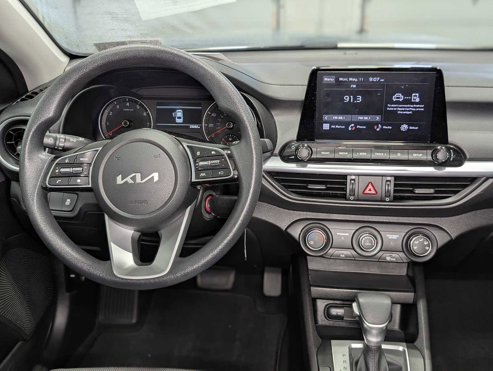 Certified 2023 Kia Forte LXS FWD image 5