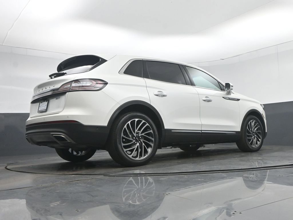 Used 2020 Lincoln Nautilus Reserve w/ Equipment Group 201A FWD image 64
