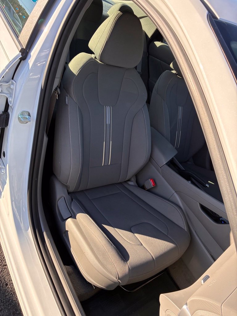Certified 2026 Hyundai Elantra Sport FWD image 18