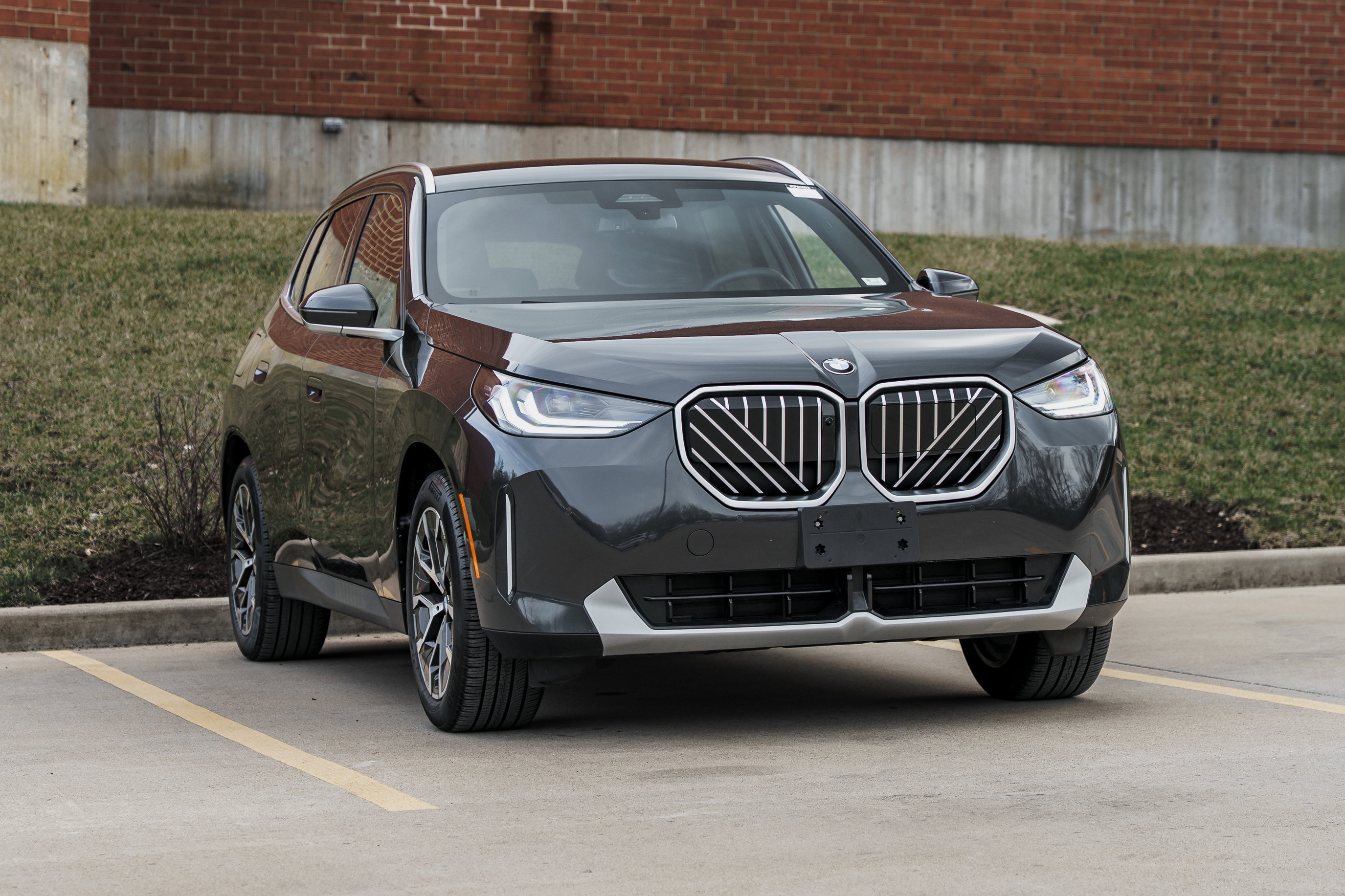 Used 2025 BMW X3 xDrive30i image 2