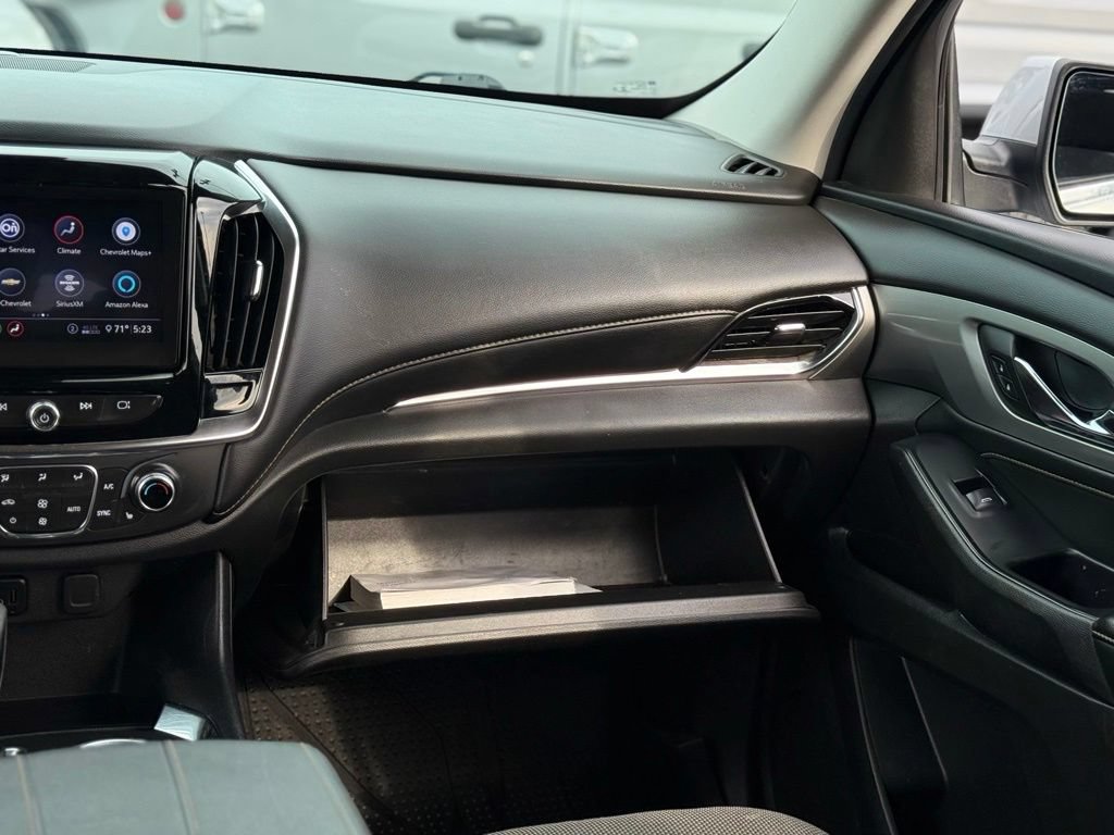 Used 2021 Chevrolet Traverse LT FWD image 21