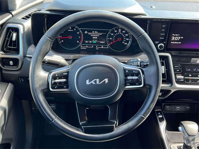 Used 2022 Kia Sorento S image 16