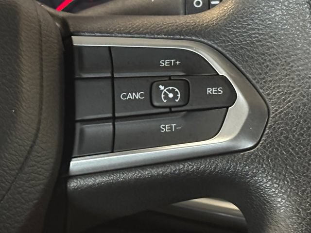 Used 2023 Jeep Compass Sport AWD/4WD image 15