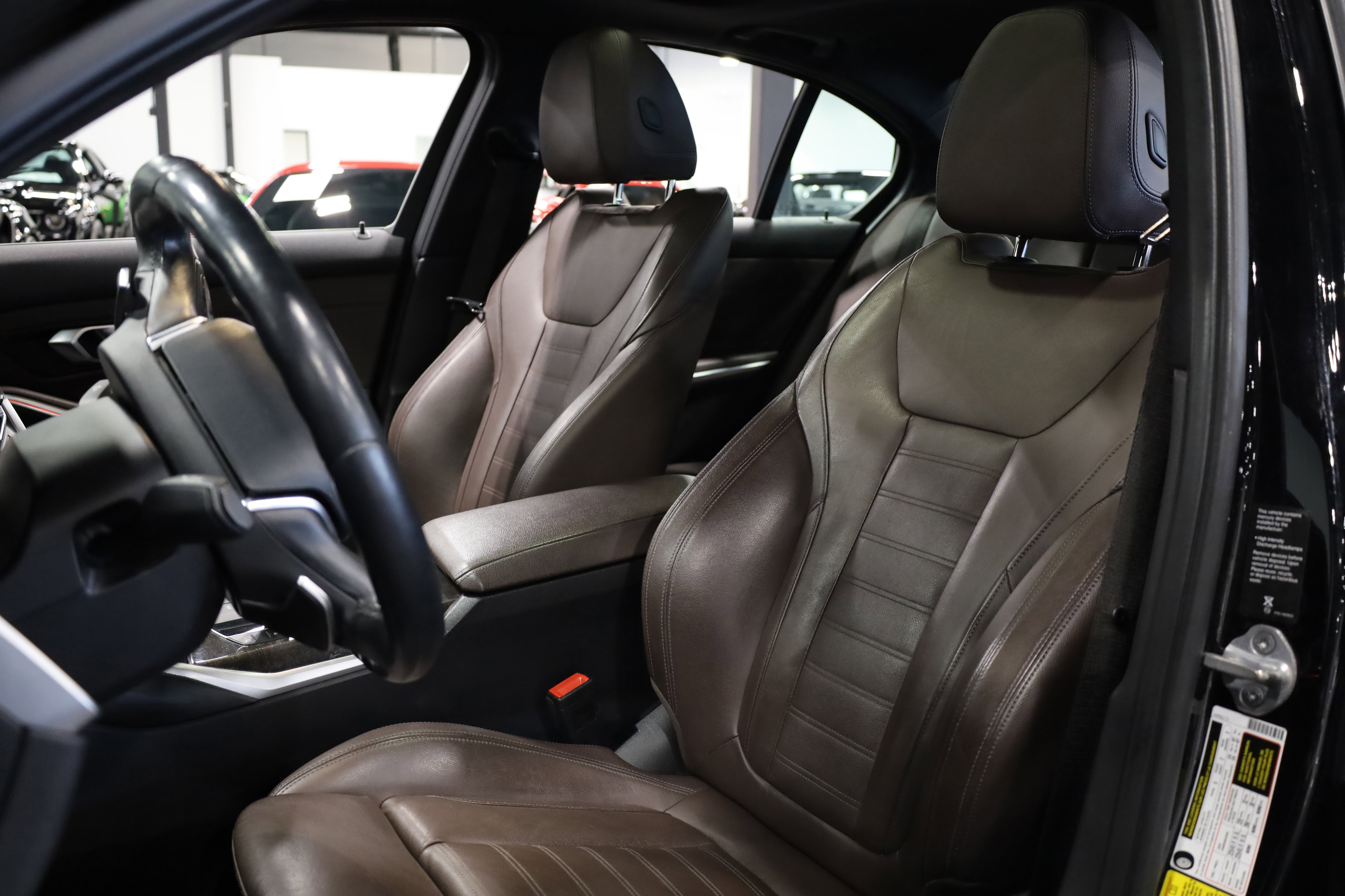 Used 2020 BMW 330i xDrive Sedan w/ Premium Package image 17