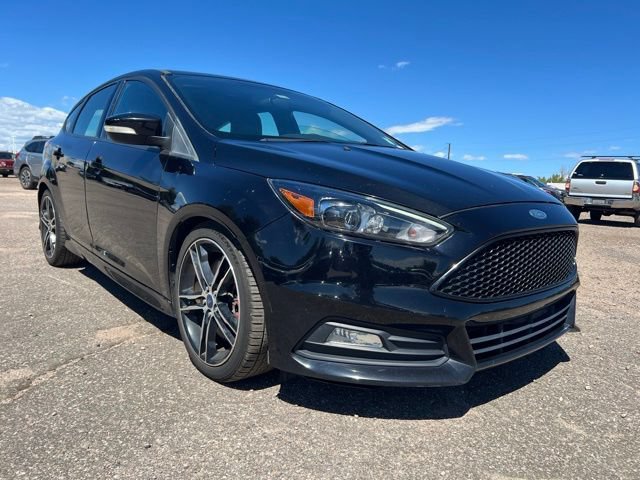 Used 2016 Ford Focus ST w/ Equipment Group 401A FWD image 8