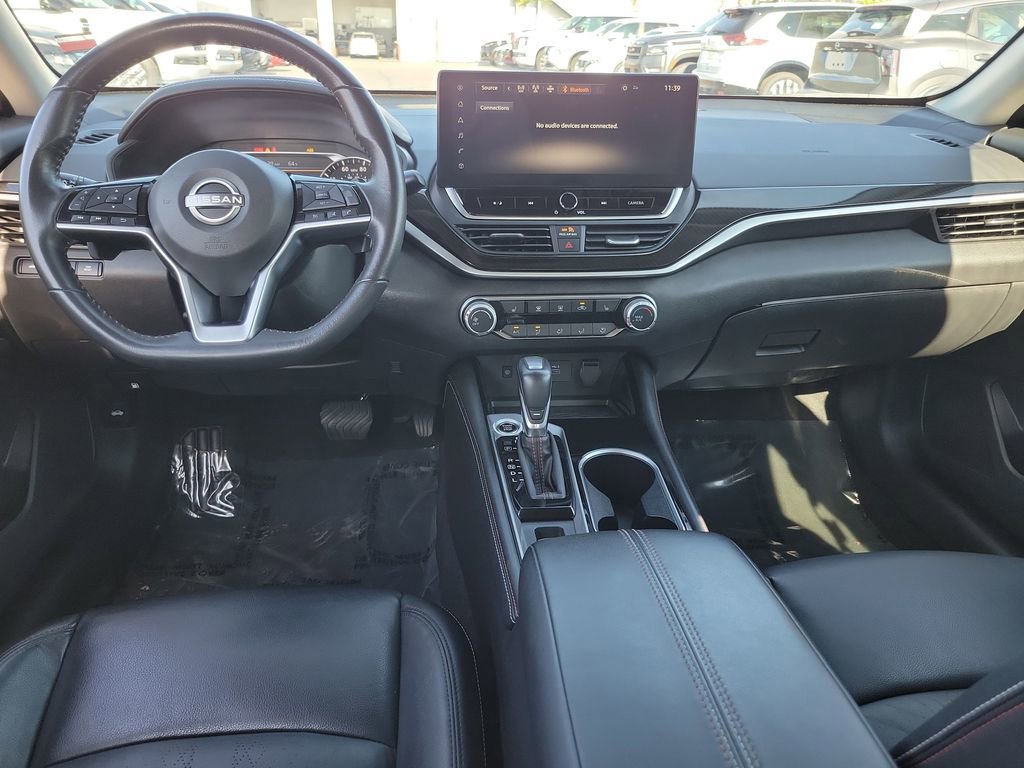 Certified 2024 Nissan Altima 2.5 SR w/ SR Premium Package image 5