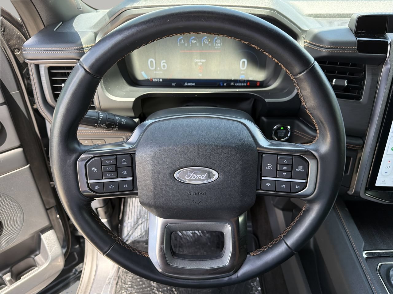 Used 2022 Ford Expedition Max Platinum RWD image 32