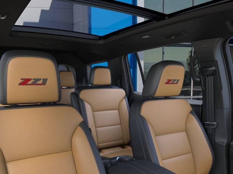 New 2027 Chevrolet Traverse Z71 w/ Driver Confidence Package AWD/4WD image 25