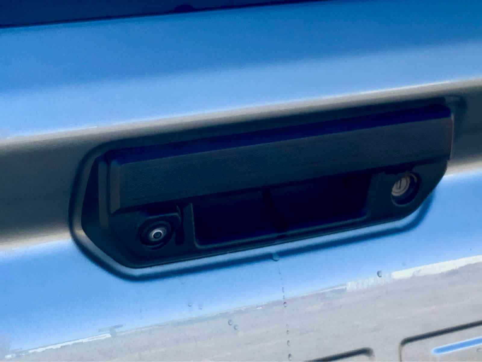 Used 2024 Chevrolet Colorado Z71 w/ Z71 Convenience Package 2 image 26