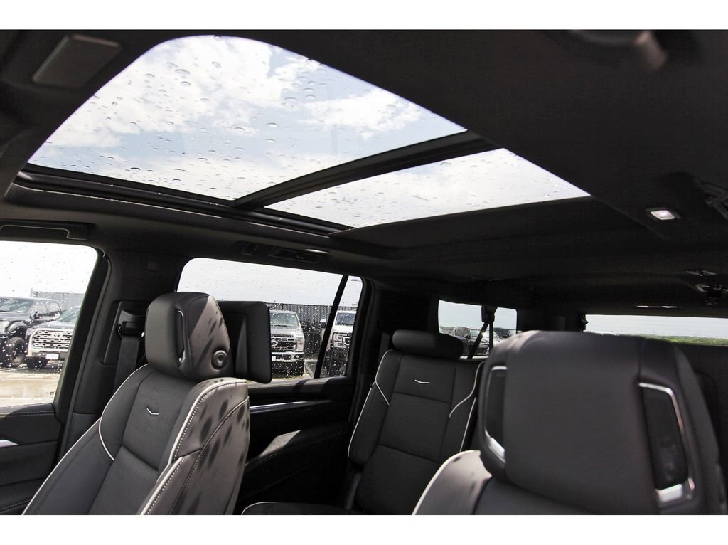 New 2026 Cadillac Escalade ESV Sport AWD/4WD image 24