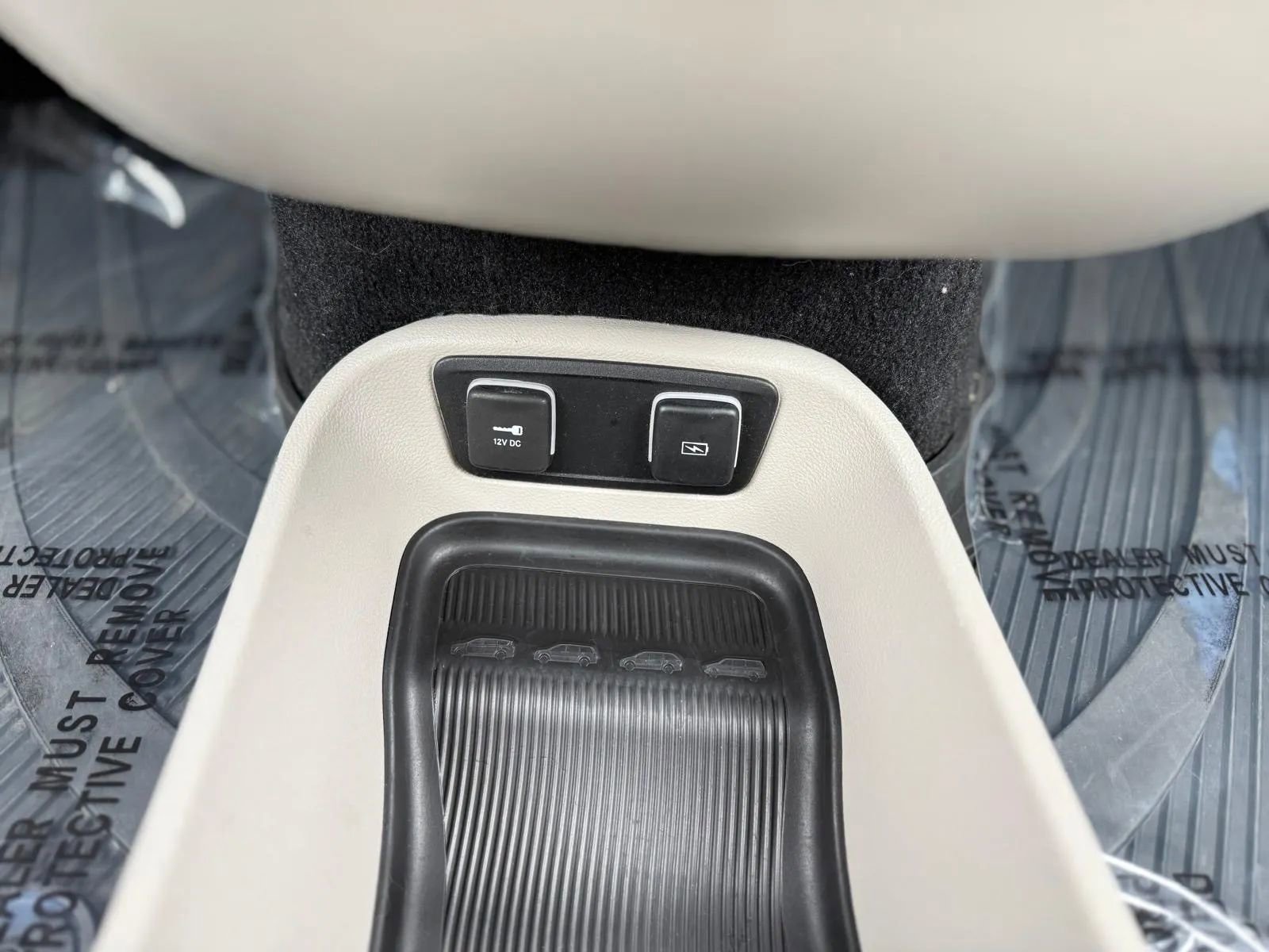 Used 2021 Chrysler Pacifica Touring-L image 21