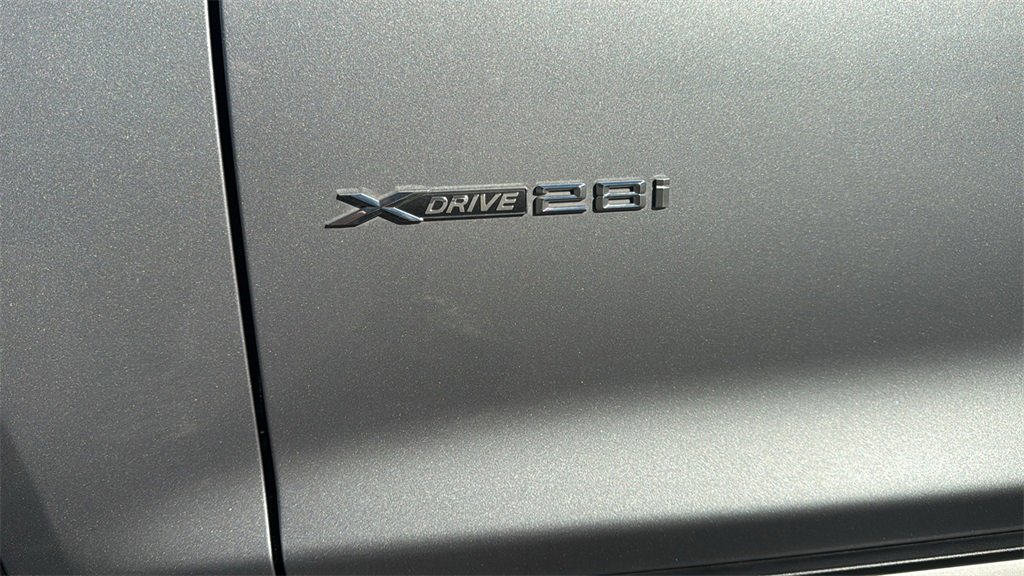 Used 2016 BMW X3 xDrive28i image 7