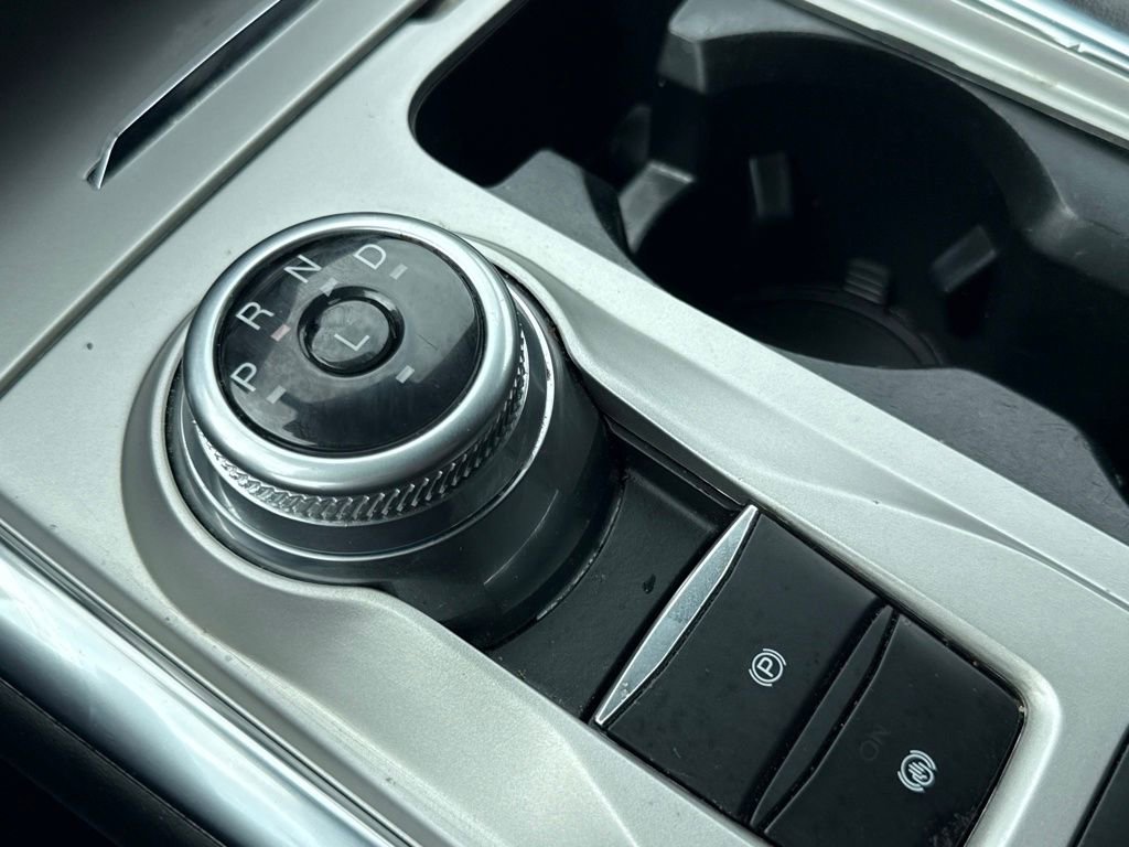 Used 2023 Ford Explorer Limited w/ Limited Technology Package image 36