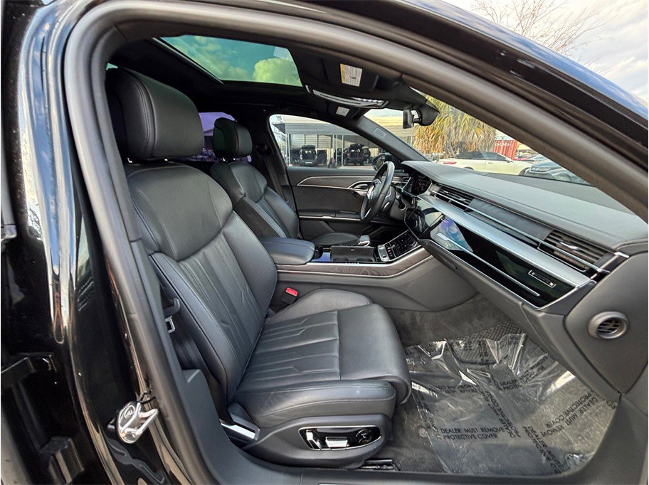 Used 2020 Audi A8 L 4.0T w/ Executive Package image 49