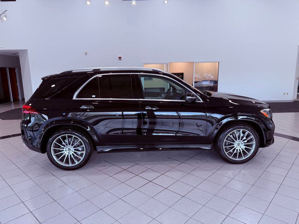 Used 2025 Mercedes-Benz GLE 350 4MATIC image 17