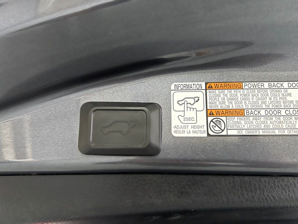 Used 2017 Toyota RAV4 XLE image 41