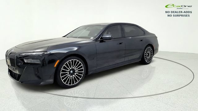 Used 2025 BMW i7 xDrive60 w/ Executive Package RWD image 4
