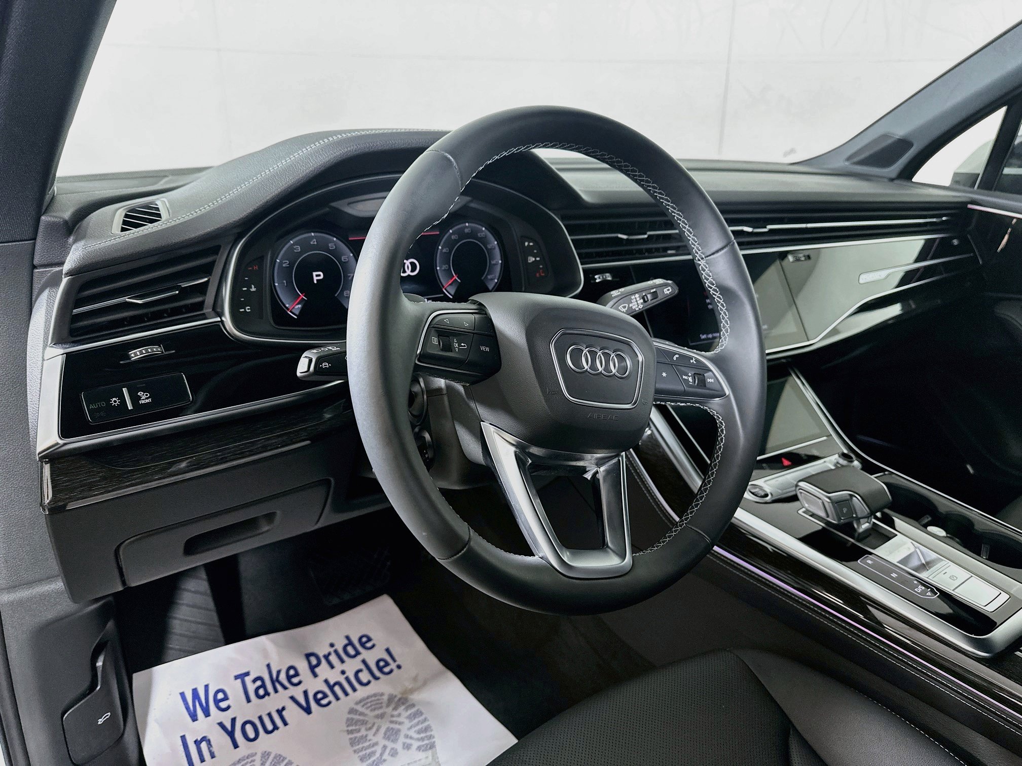 Used 2026 Audi Q7 3.0T Premium Plus w/ Premium Plus Package AWD/4WD image 9