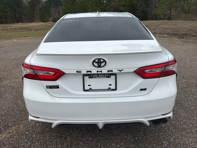 Used 2020 Toyota Camry SE image 8