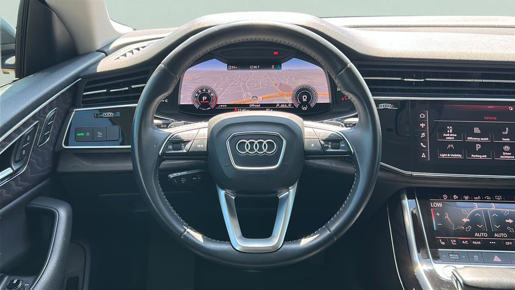 Used 2019 Audi Q8 Premium Plus w/ Premium Plus image 17