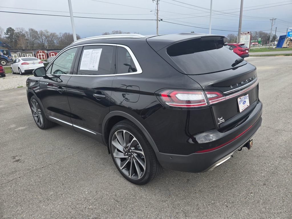 Used 2022 Lincoln Nautilus Reserve w/ Equipment Group 202A image 3