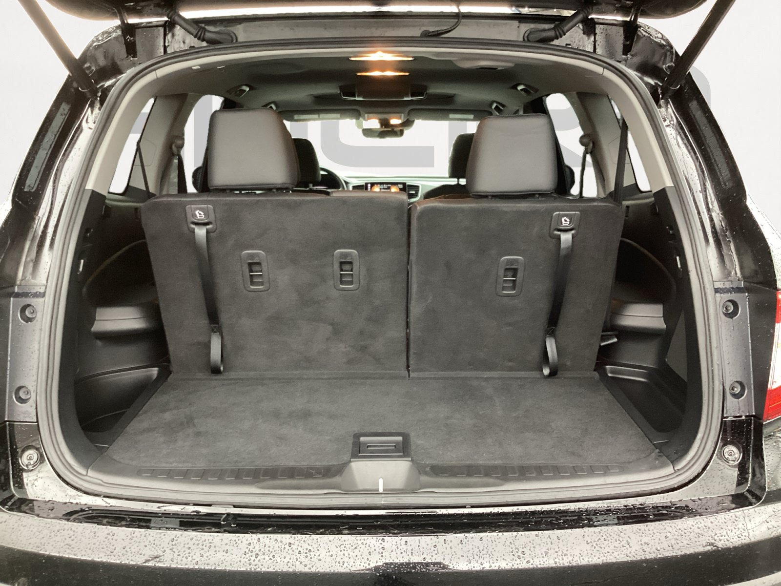 Used 2021 Honda Pilot Touring image 16