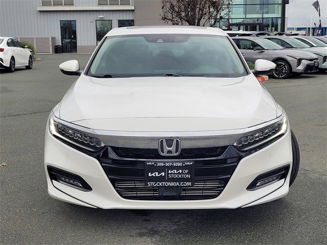Used 2018 Honda Accord Touring image 2