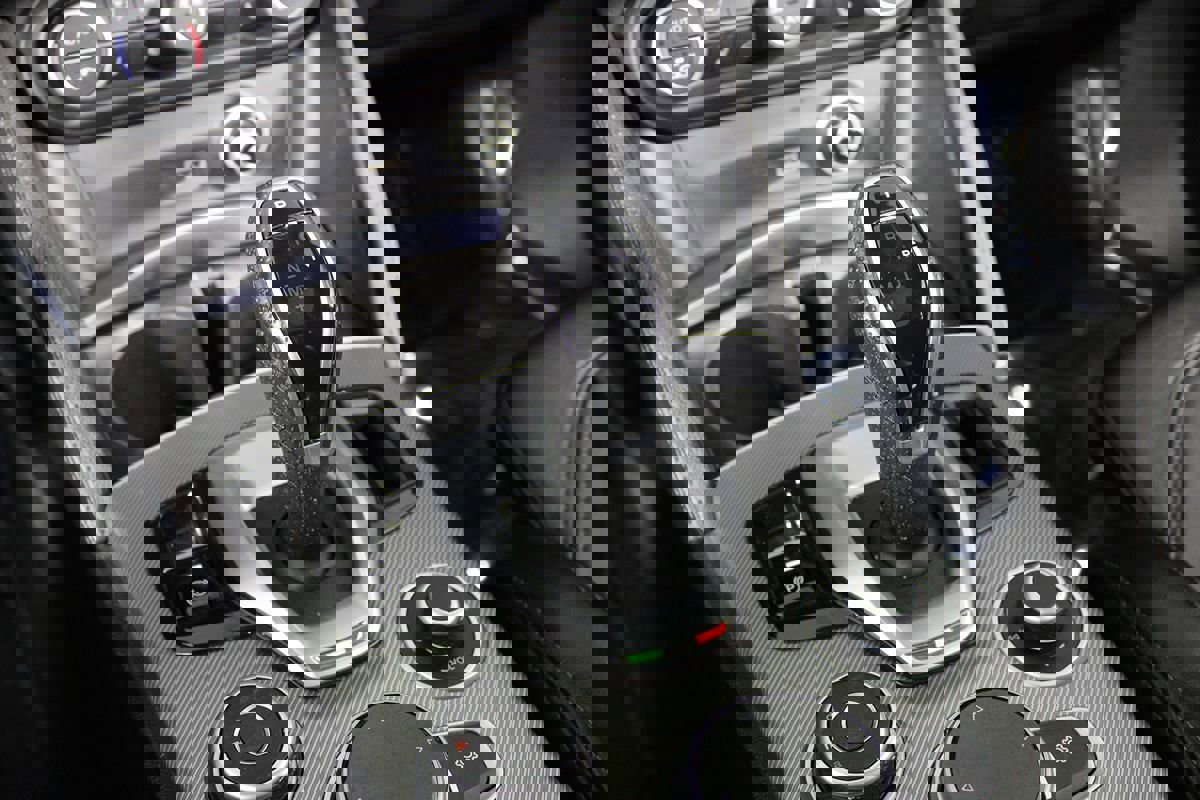 Used 2023 Alfa Romeo Stelvio Veloce image 9