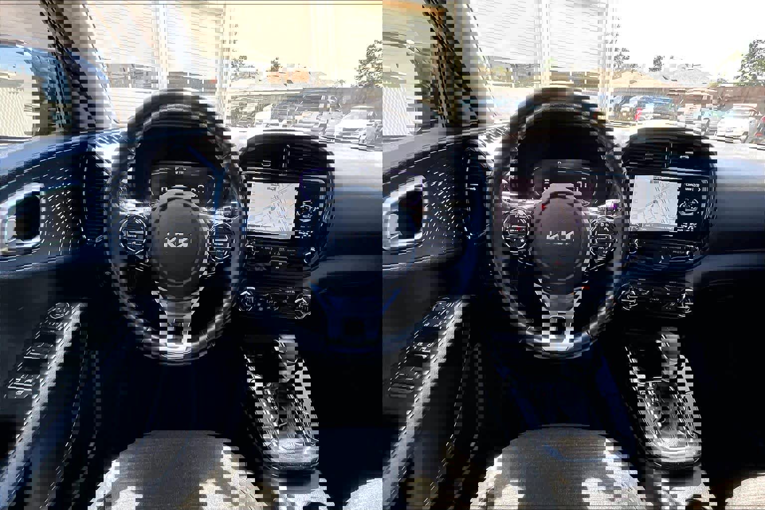 Used 2023 Kia Soul EX image 6