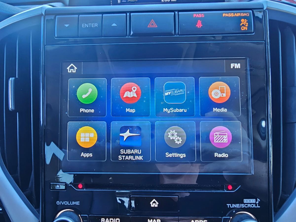 Used 2020 Subaru Ascent Limited w/ Technology Package image 11