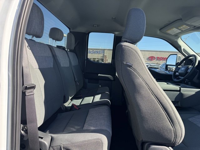 New 2025 Ford F350 XLT w/ FX4 Off-Road Package image 34