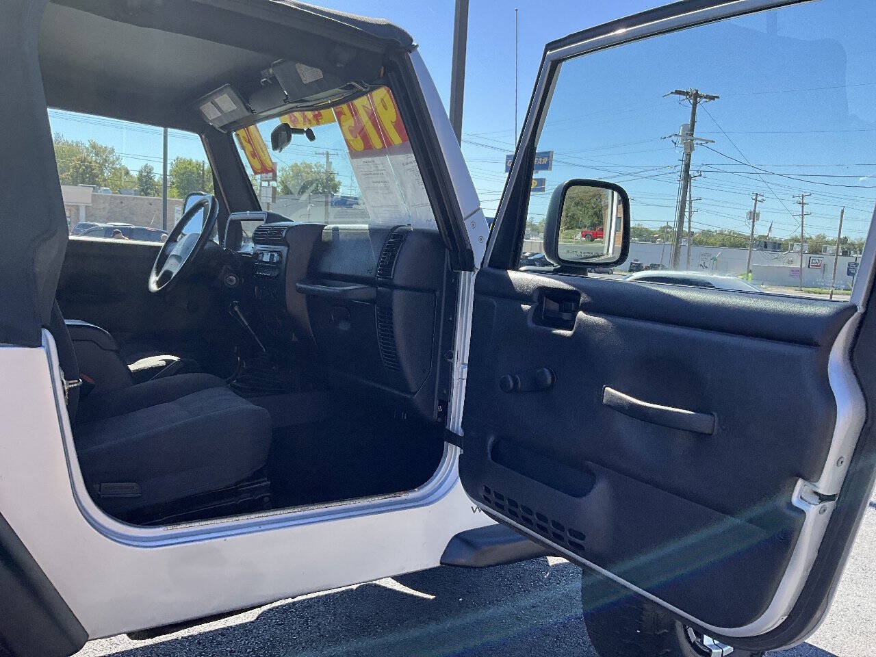 Used 2003 Jeep Wrangler X AWD/4WD image 24