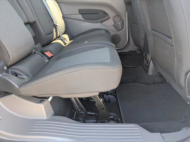 Used 2022 Ford Transit Connect XLT image 20