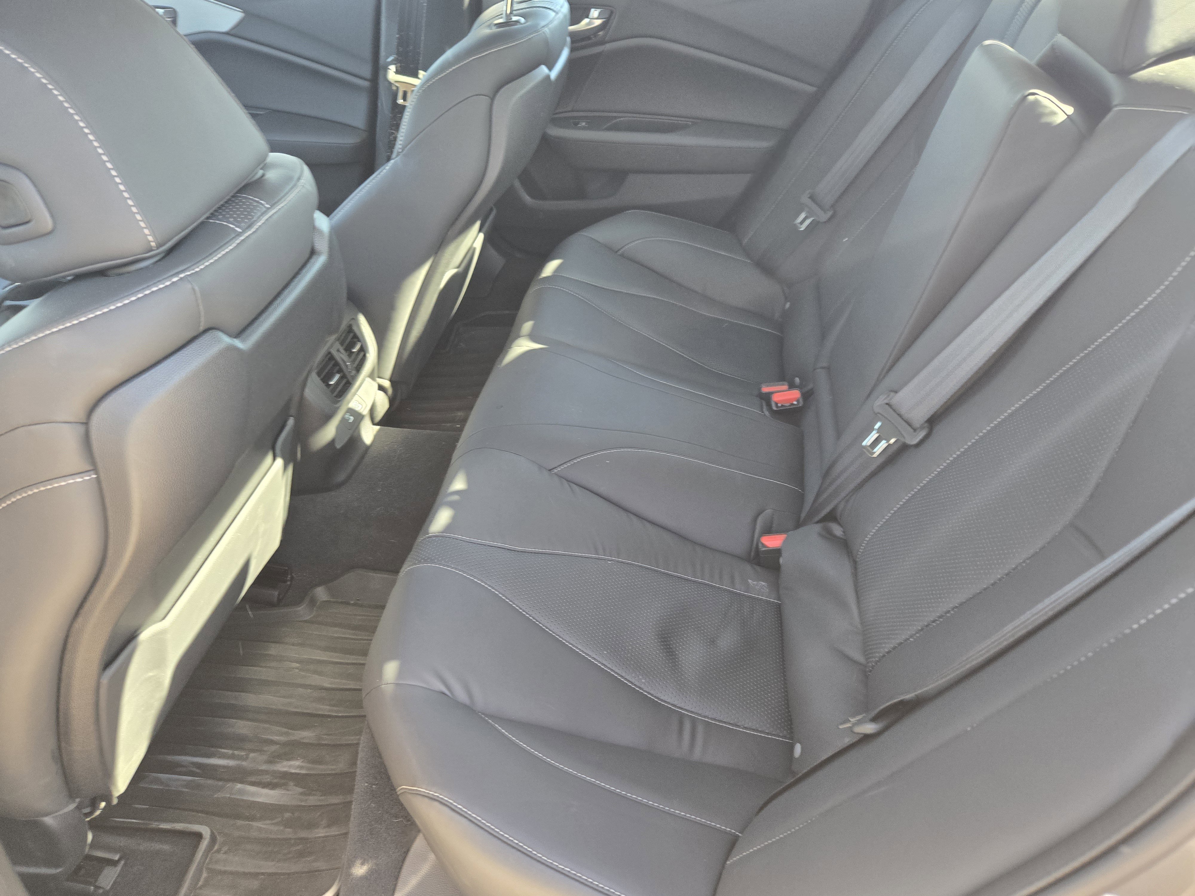 Certified 2025 Acura TLX w/ Technology Package image 39