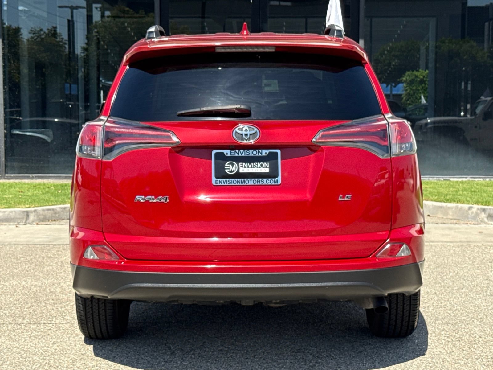 Used 2017 Toyota RAV4 LE FWD image 13