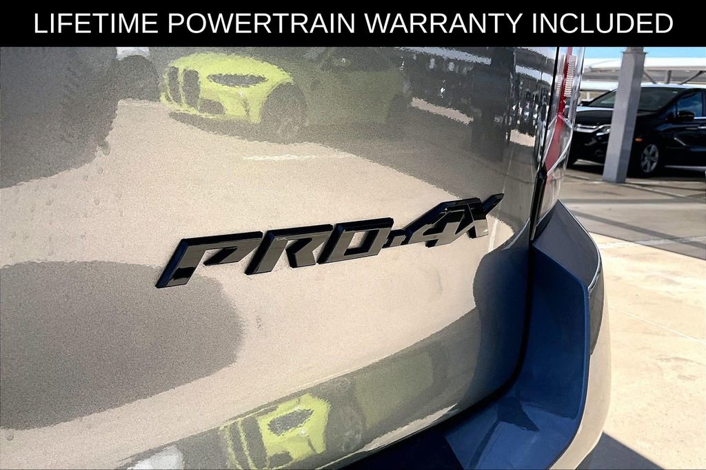 Used 2025 Nissan Armada PRO-4X image 38