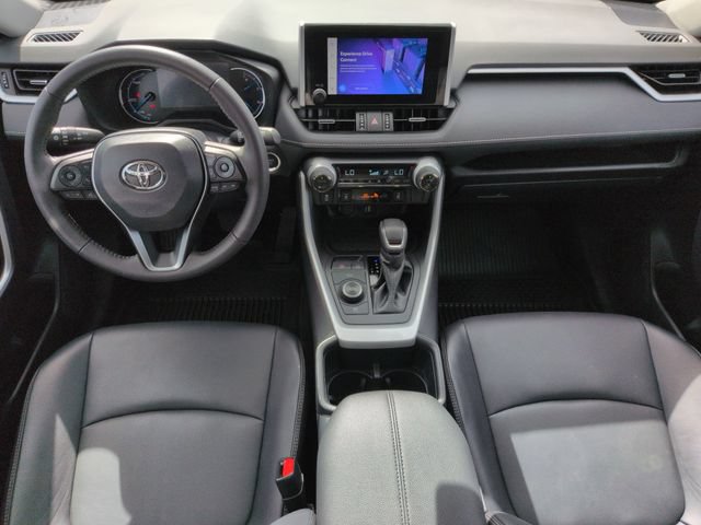Used 2025 Toyota RAV4 XLE Premium w/ Weather Package AWD/4WD image 18
