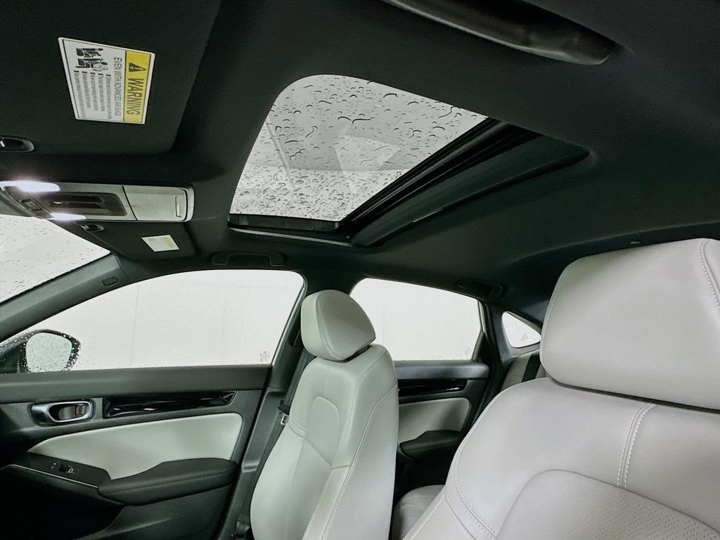 Used 2025 Honda Civic Sport Touring image 11