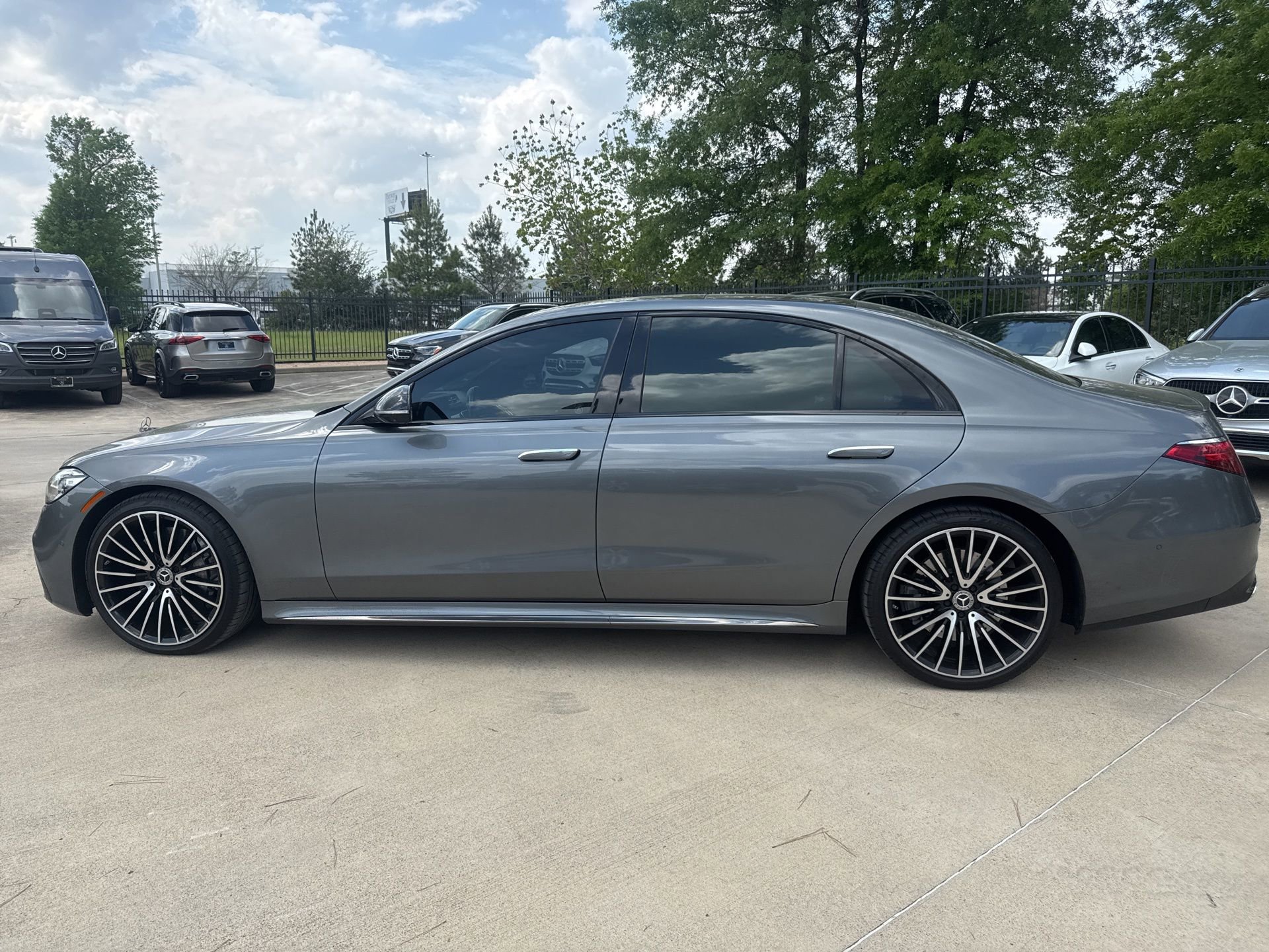 Certified 2023 Mercedes-Benz S 580 4MATIC Sedan w/ AMG Line image 7