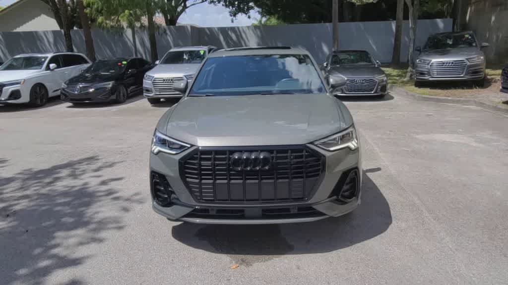 Certified 2024 Audi Q3 2.0T Premium AWD/4WD image 3