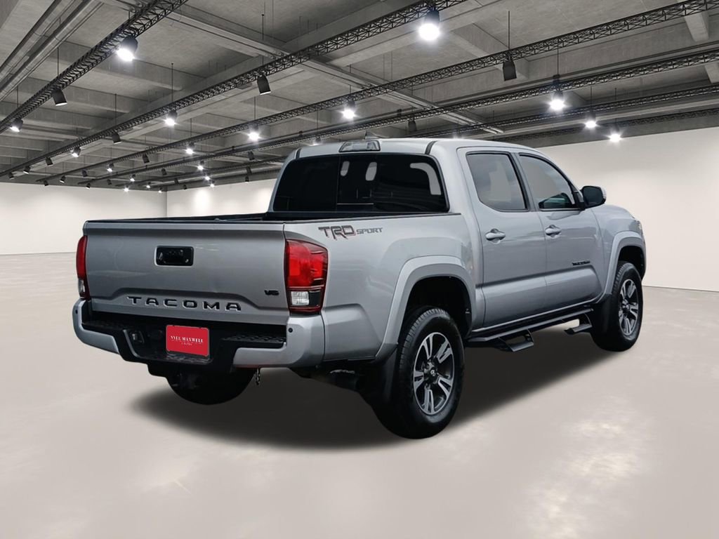 Used 2019 Toyota Tacoma TRD Sport w/ Technology Package RWD image 16