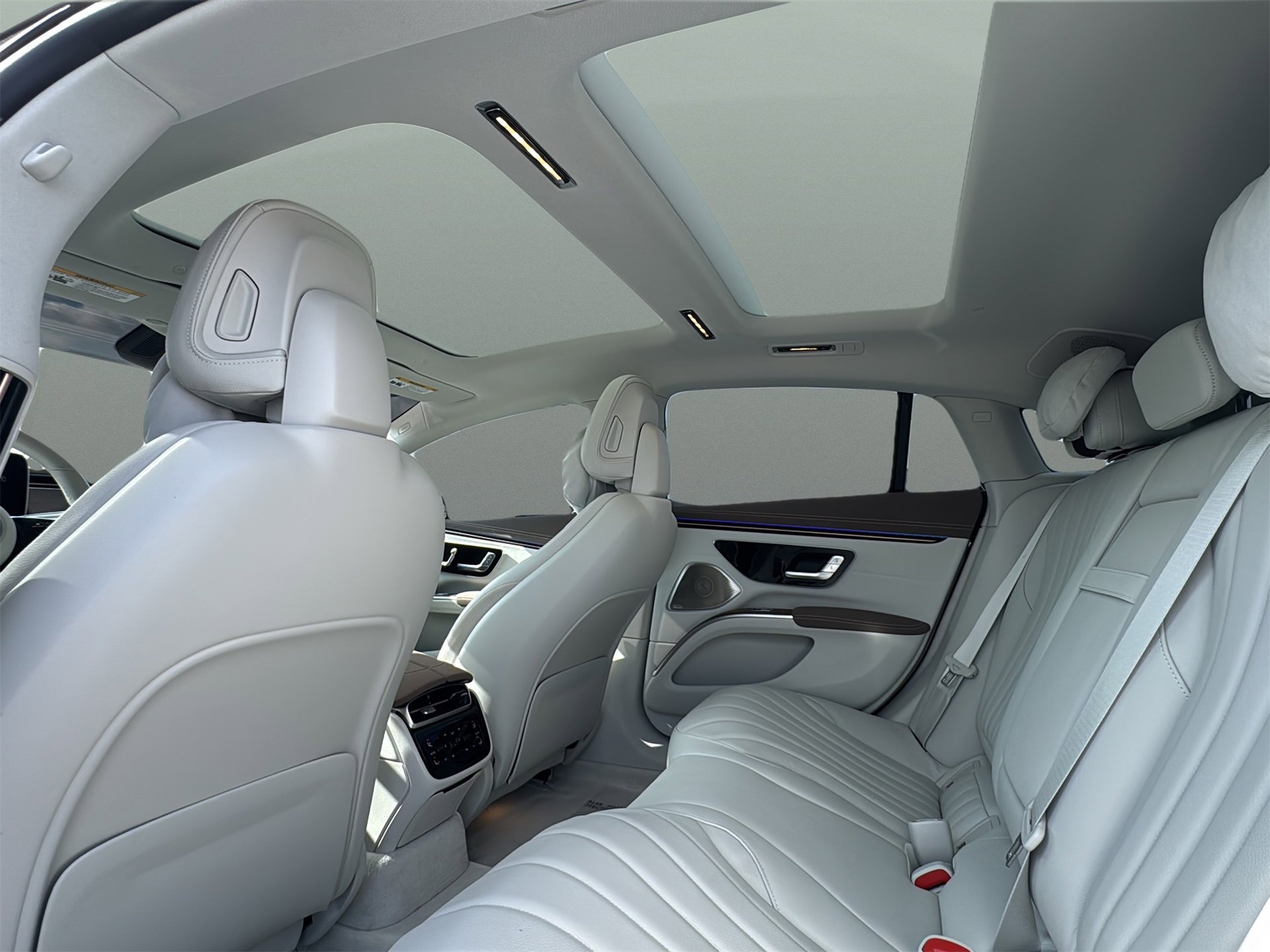 Certified 2023 Mercedes-Benz EQS 450+ 4MATIC Sedan image 15