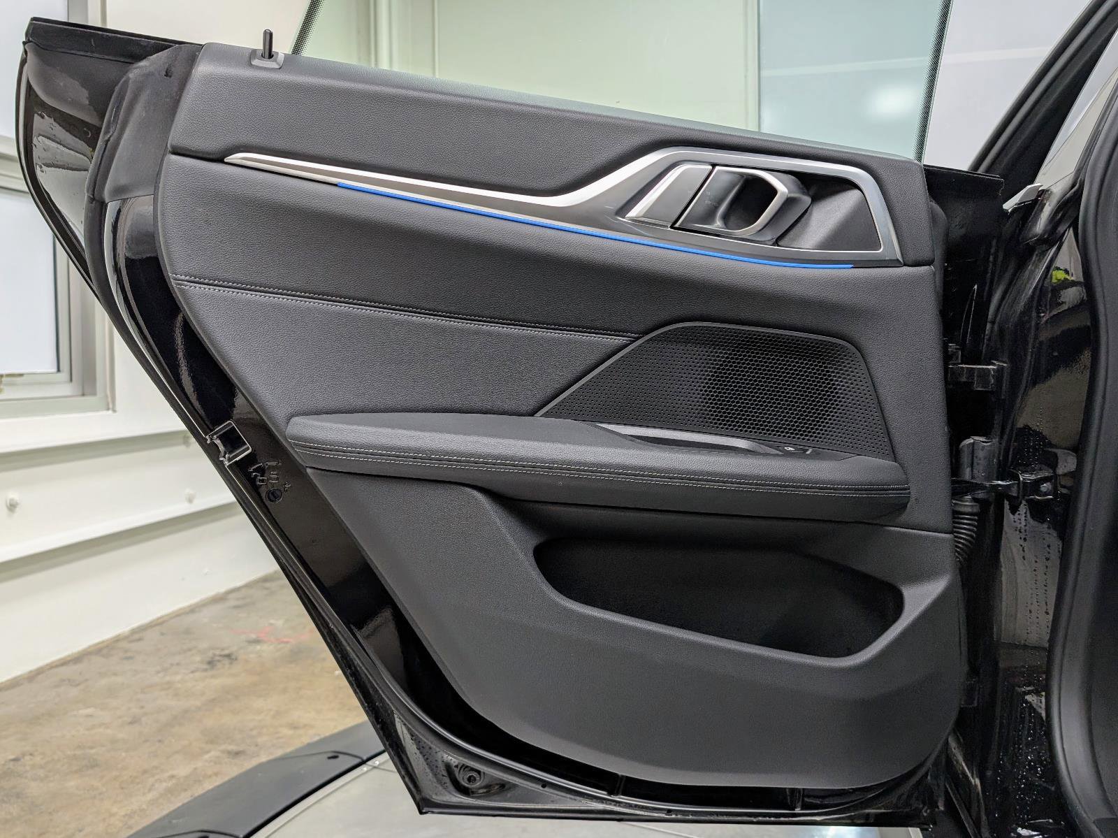 Used 2024 BMW i4 xDrive40i AWD/4WD image 18
